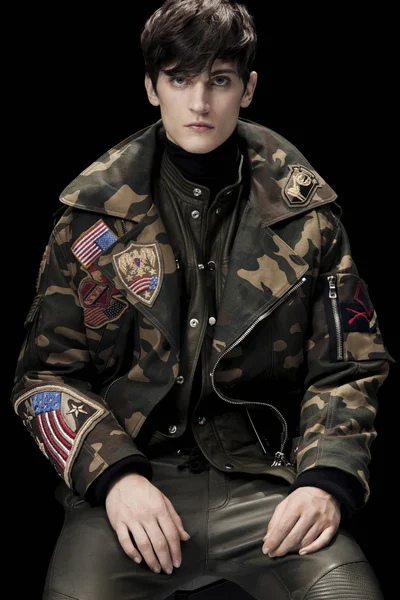 Look 35
